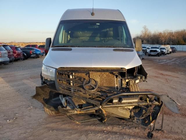 2021 Mercedes-Benz Sprinter 2500