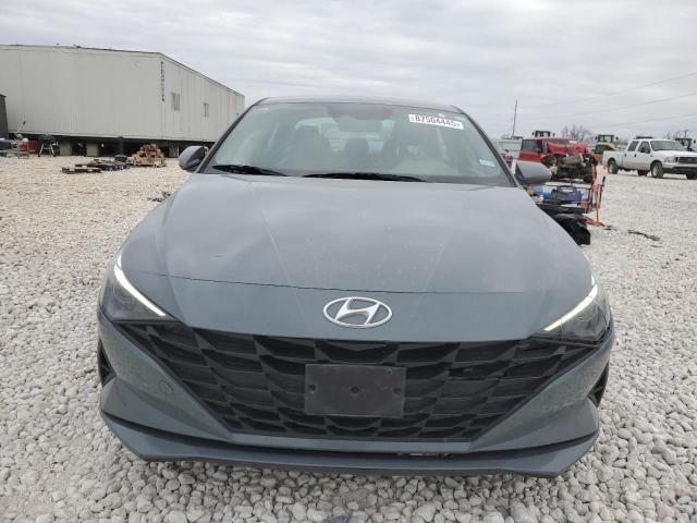 2022 Hyundai Elantra SEL