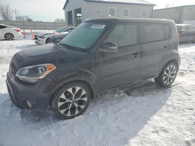 2013 KIA Soul +