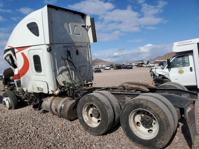 2023 Freightliner Cascadia 126