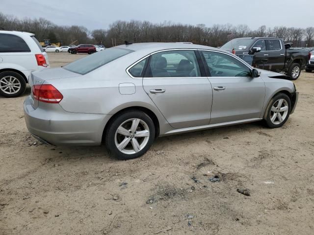 2013 Volkswagen Passat SE