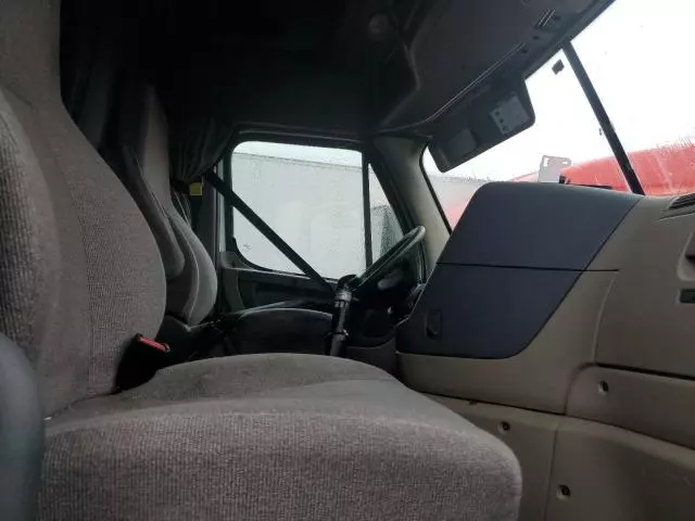 2018 Freightliner Cascadia 125