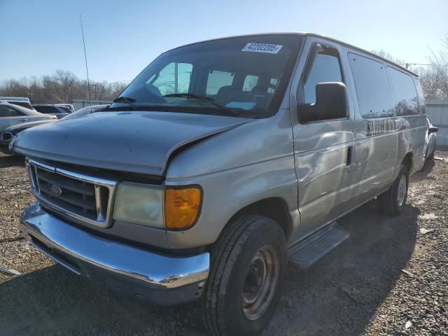 2003 Ford Econoline E350 Super Duty Wagon