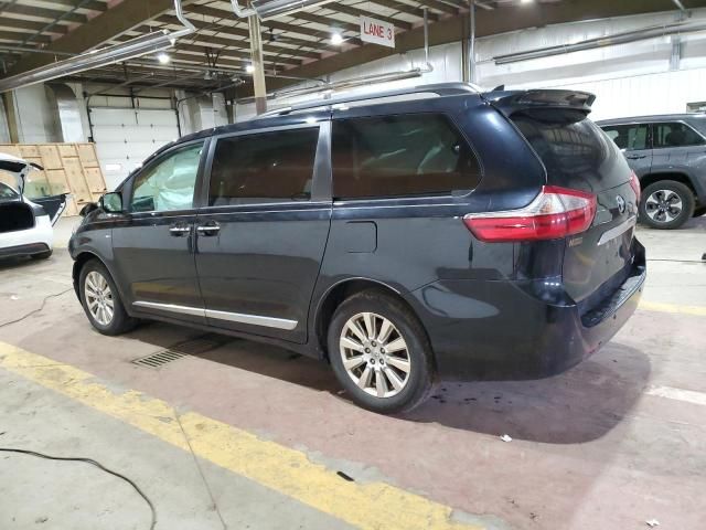 2017 Toyota Sienna XLE