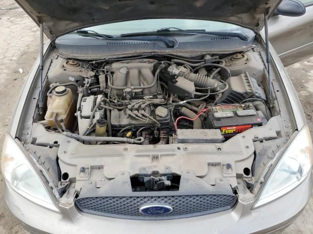 2005 Ford Taurus SE