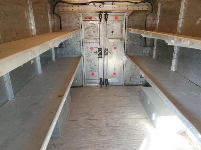 2009 Freightliner Chassis M Line WALK-IN Van