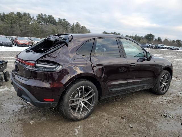 2025 Porsche Macan Base