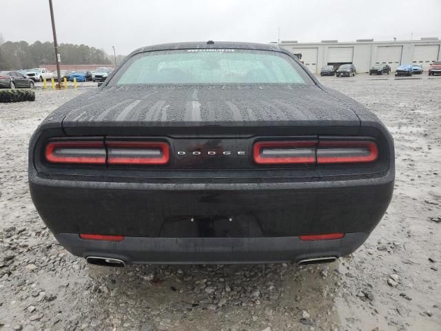 2017 Dodge Challenger SXT