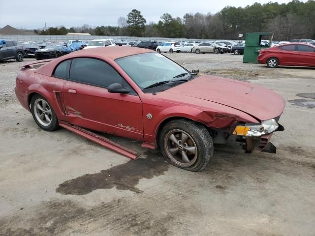 2004 Ford Mustang