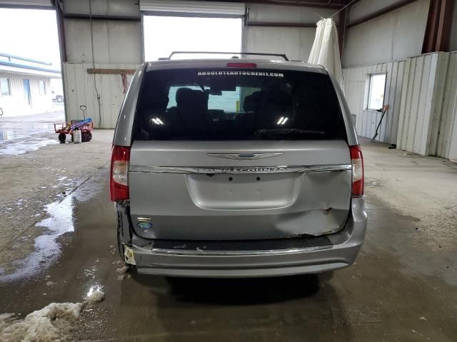 2014 Chrysler Town & Country Touring