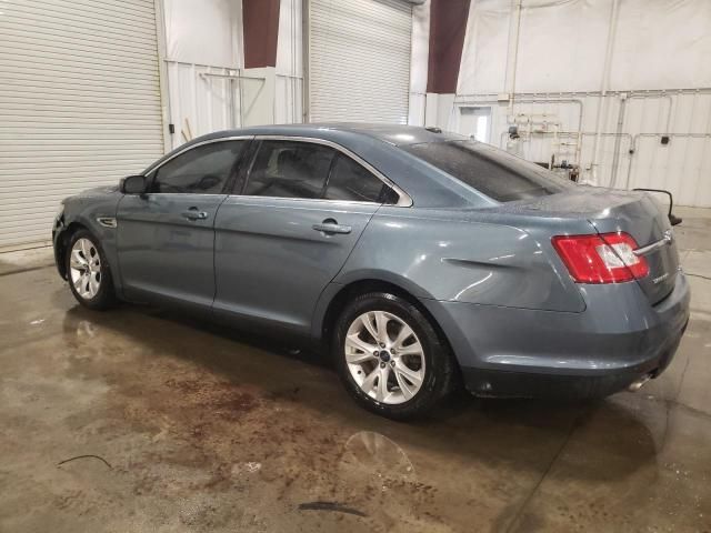 2010 Ford Taurus SEL