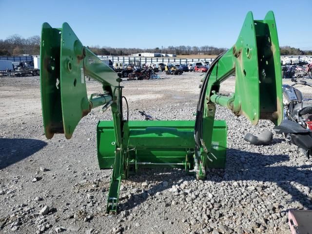 2021 John Deere 520M