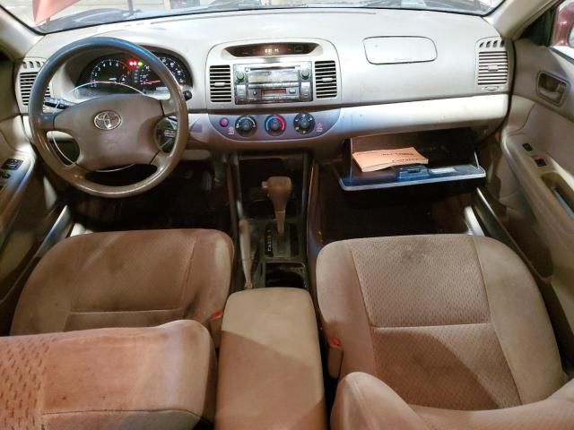 2004 Toyota Camry LE