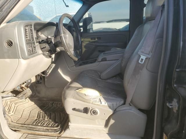 2004 Chevrolet Suburban K2500