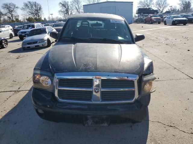 2005 Dodge Dakota Quad SLT