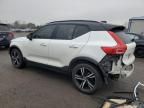 2019 Volvo XC40 T4 R-Design