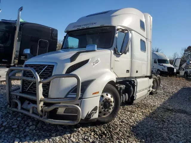 2022 Volvo VN VNL