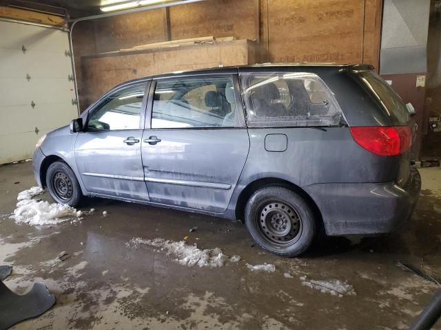 2009 Toyota Sienna CE