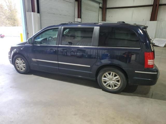 2010 Chrysler Town & Country Touring