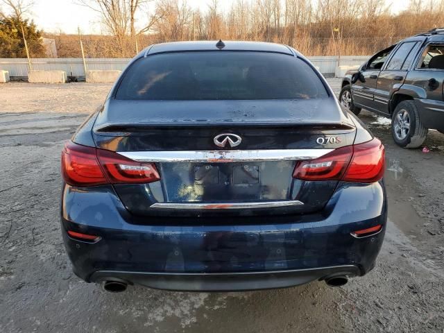 2015 Infiniti Q70 3.7