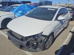 Hyundai Elantra Vehiculos salvage en venta: 2020 Hyundai Elantra SEL