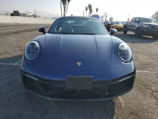 2022 Porsche 911 Carrera