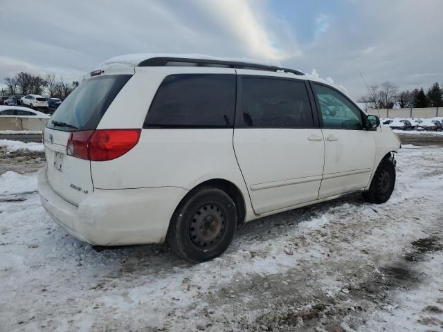 2006 Toyota Sienna CE