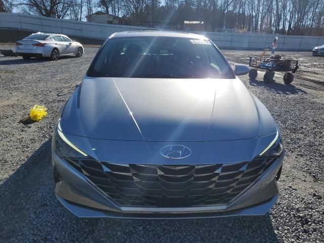 2022 Hyundai Elantra Limited