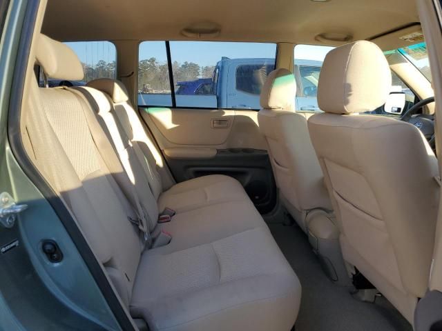 2004 Toyota Highlander Base