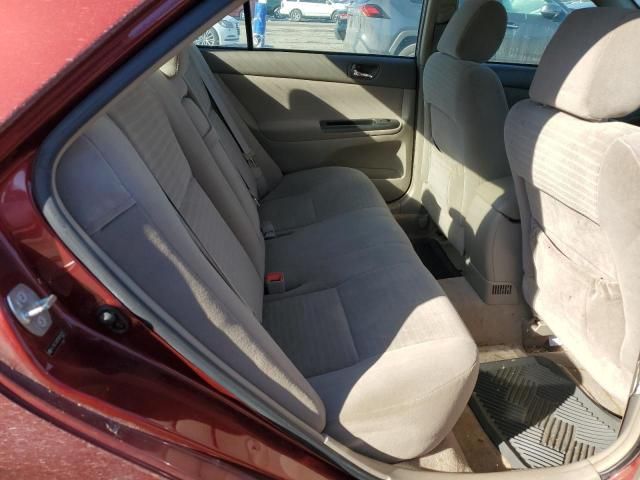 2005 Toyota Camry LE