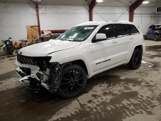 2020 Jeep Grand Cherokee Laredo