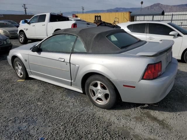 2004 Ford Mustang