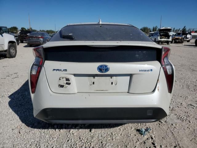 2016 Toyota Prius