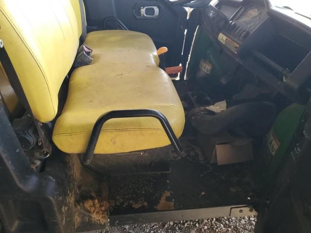 2020 John Deere XUV825M