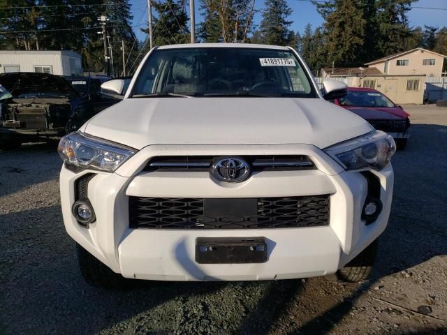 2023 Toyota 4runner SE