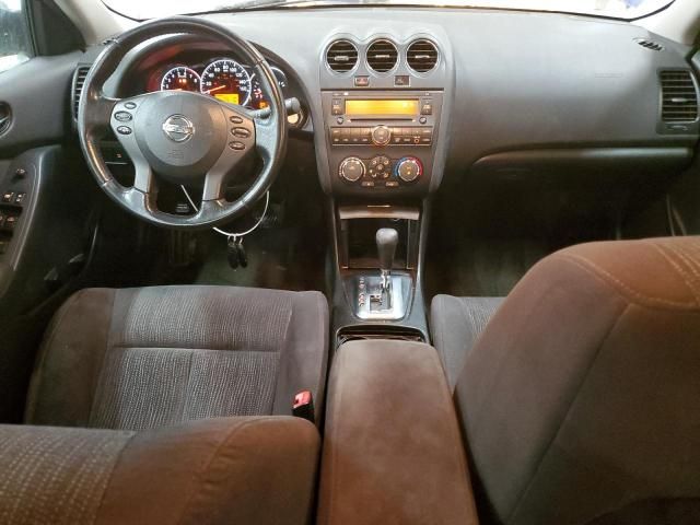 2010 Nissan Altima Base