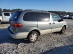 1998 Toyota Sienna LE