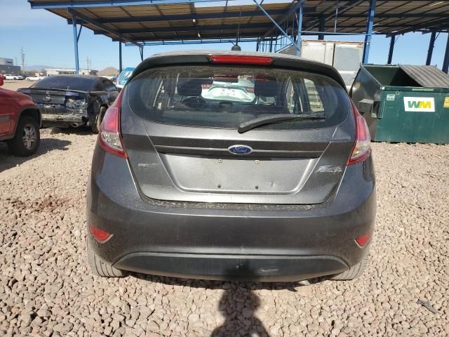 2016 Ford Fiesta SE