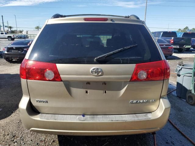 2006 Toyota Sienna CE