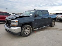 Lots with Bids for sale at auction: 2017 Chevrolet Silverado K1500 LT