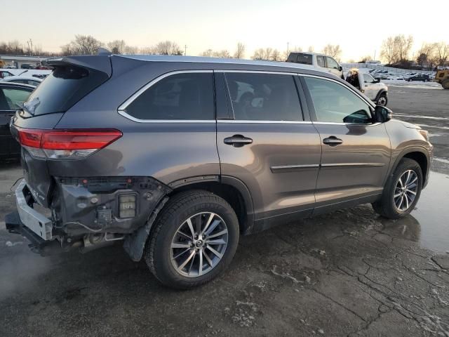 2019 Toyota Highlander SE