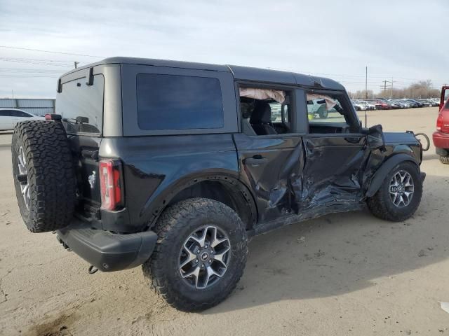 2023 Ford Bronco Base