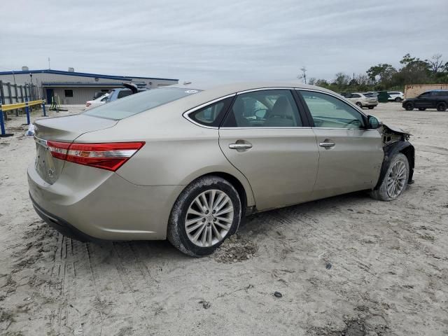 2013 Toyota Avalon Hybrid