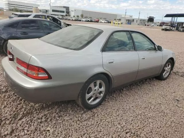 2000 Lexus ES 300