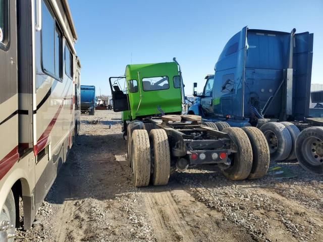 2006 Kenworth Construction T800