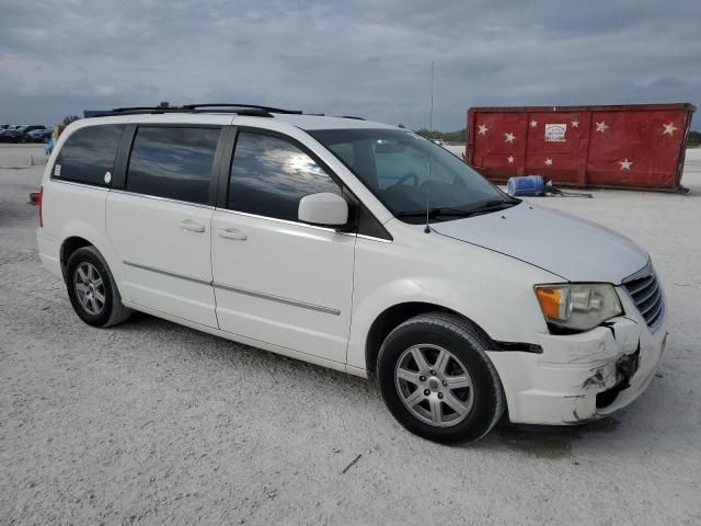 2010 Chrysler Town & Country Touring Plus