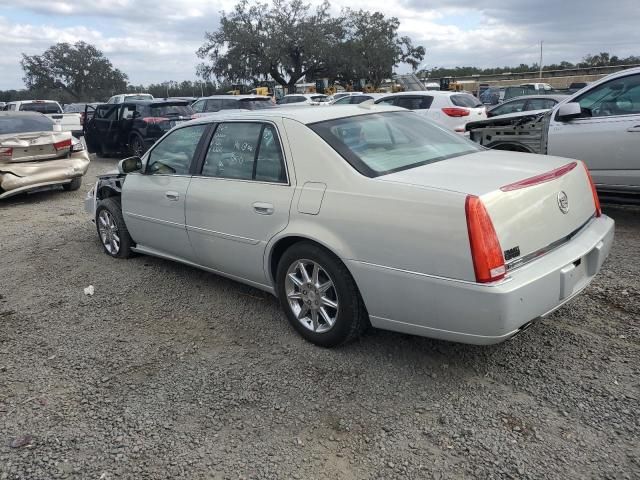 2010 Cadillac DTS Luxury Collection