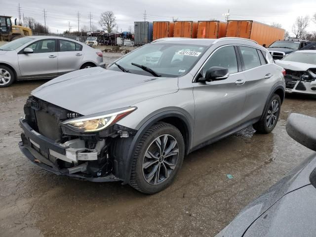 2017 Infiniti QX30 Base