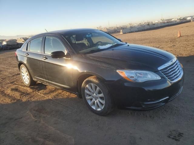 2013 Chrysler 200 Touring