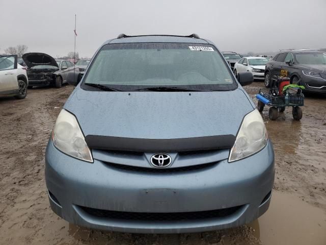 2008 Toyota Sienna CE